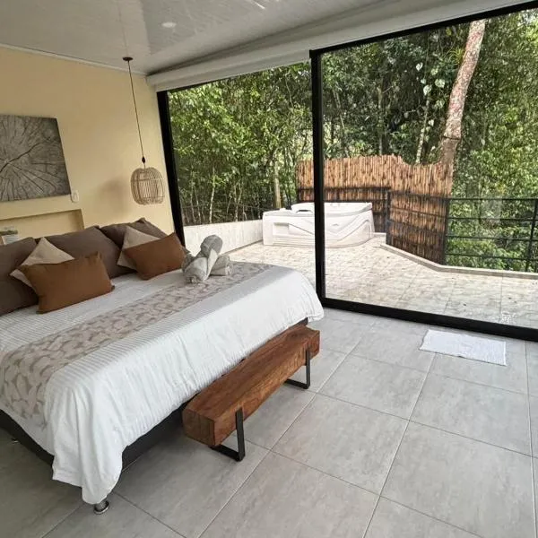 shambhala ecohotel boutique la vega, hotel i La Vega