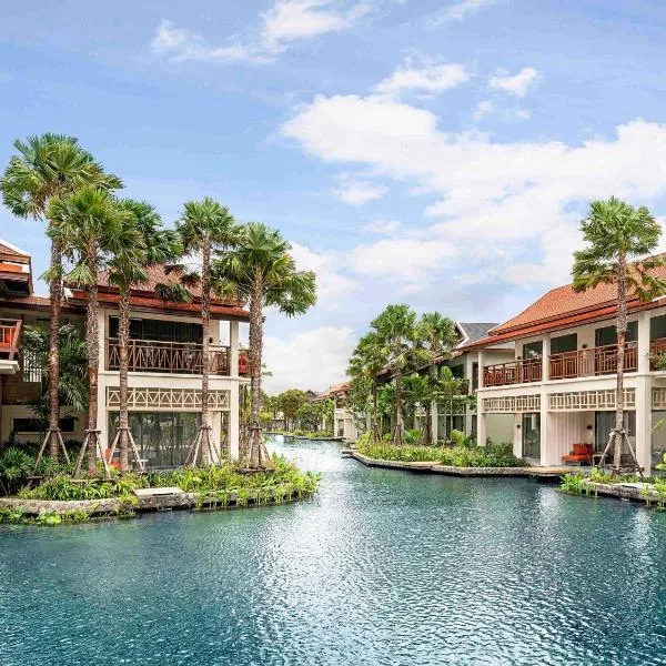 Grand Mercure Khao Lak Bangsak, hotel v mestu Khao Lak