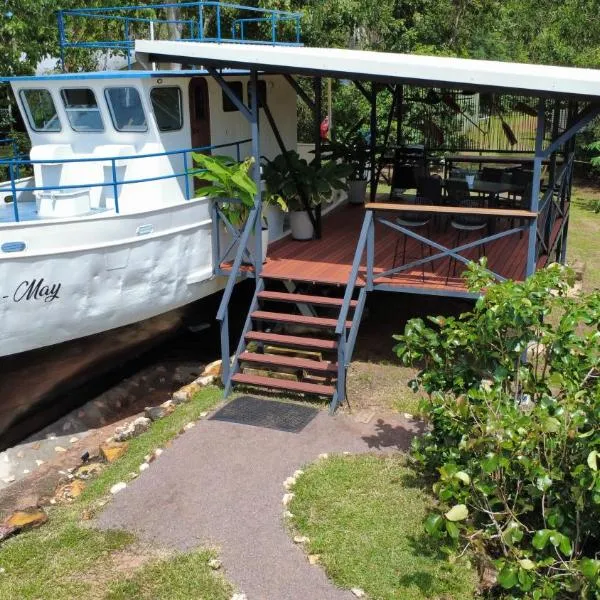 Gracie - May Unique boat stay with ocean views – hotel w mieście Wagait Beach