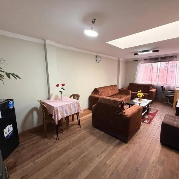 Central Stay Departamentos III - Camacho, hotel di Oruro