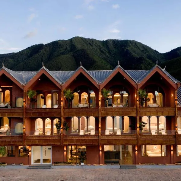Lugu Lake And share resort hotel, hotel a Ninglang