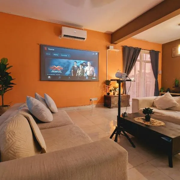 New Spacious 4BR House Near IKEA Mount Austin JB, hotel i Johor Bahru