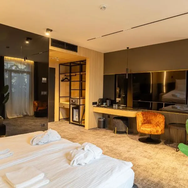 Hotel Zena Beauty & Shopping Center, hotel i Hévíz