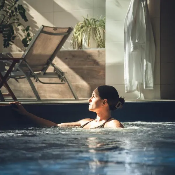 Maison Jenny Hotel Restaurant & Spa, hotel i Hagenthal-le-Bas