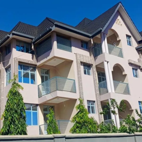 Gosen Hotel Lubumbashi، فندق في لوبومباشي