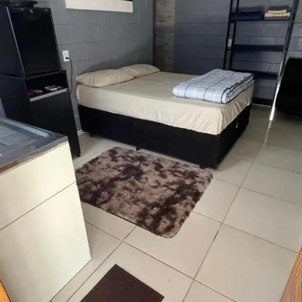 Quarto casal, banheiro privativo 15min do Aeroporto GRU Wi-Fi, khách sạn ở Guarulhos