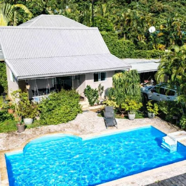 Le fare Matahiti - bungalow tout confort - climatisation, hotel v destinácii Paea