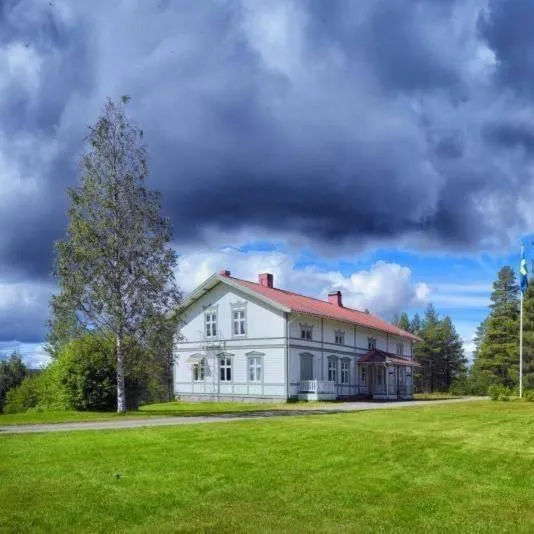 Lantlivlodge i Österjörn -Herrgård, hotel v destinaci Österjörn