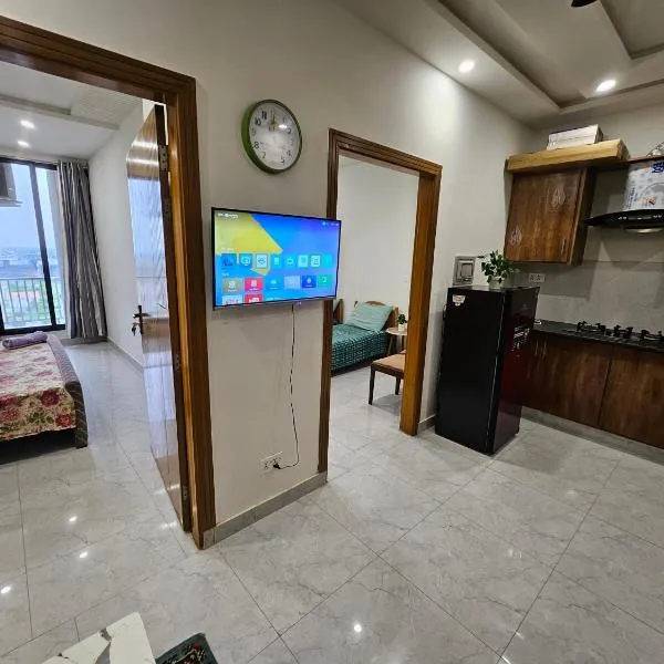 StayNova - 2BHK - Faisal Town Isb, hotell sihtkohas Islamabad