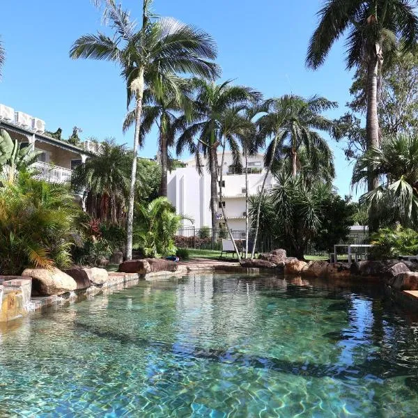 Colonial Palms Motor Inn, Hotel in Airlie Beach