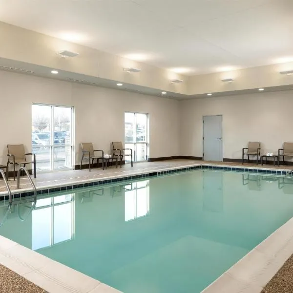 Hyatt Select St Louis Airport, hotel u gradu Sent Luis