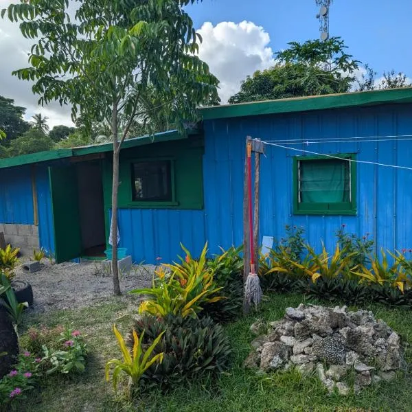Lamkail beach island bungalow, hotel di Lénakel