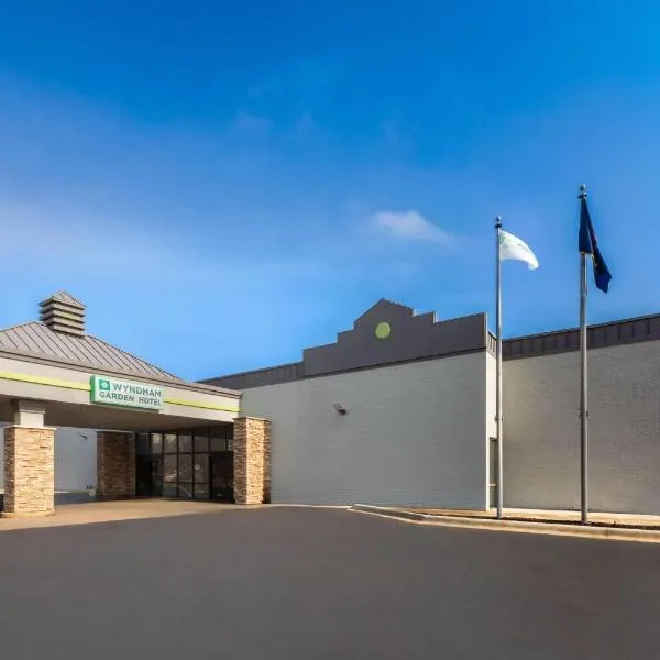 Wyndham Garden Detroit Metro Airport, hotel di Romulus