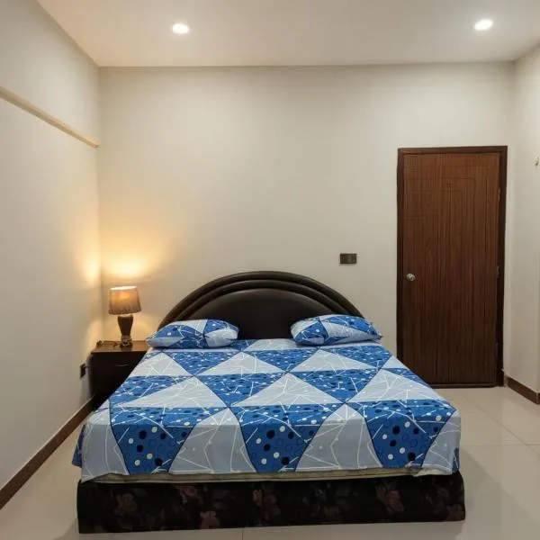 Fully furnished paying guest accommodation, khách sạn ở Karachi
