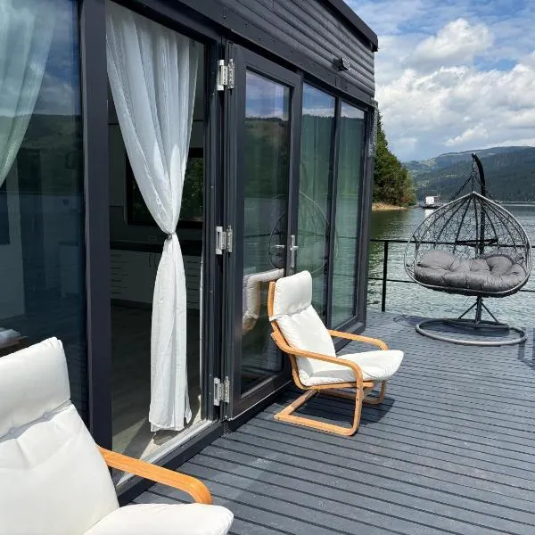 Black Swan Lakehouse, hotel a Bicaz