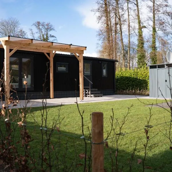Chalets direkt am See mit Terrasse - ruhig und modern, hôtel à Versmold