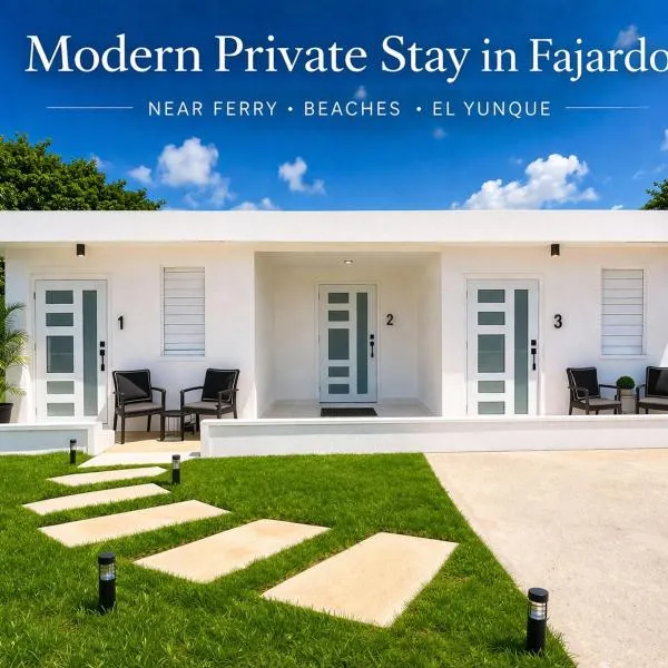 Modern Private Stay in Fajardo, PR - NEAR FERRY - BEACHES - EL YUNQUE - BIO BAY, hotell i Fajardo