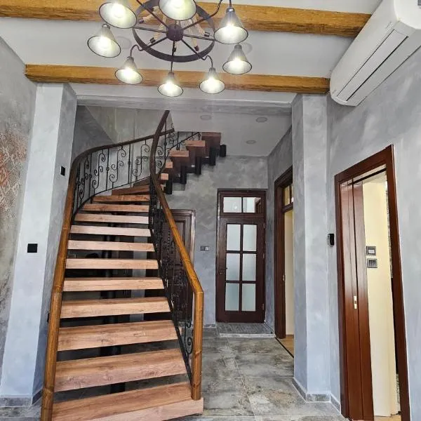 Konak 83, hotel a Nicòsia