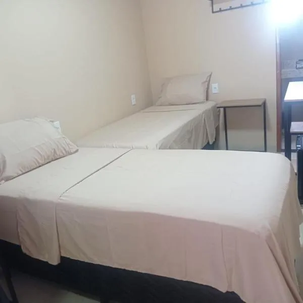 Hotel Lorenna, hotel v mestu Santa Inês