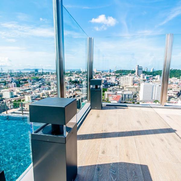 Central Pattaya Residence-The Base Condo