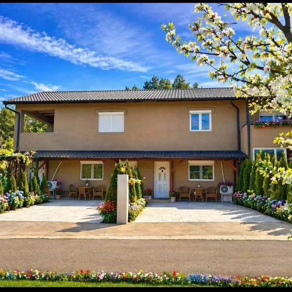 Nada, hotell sihtkohas Kladovo