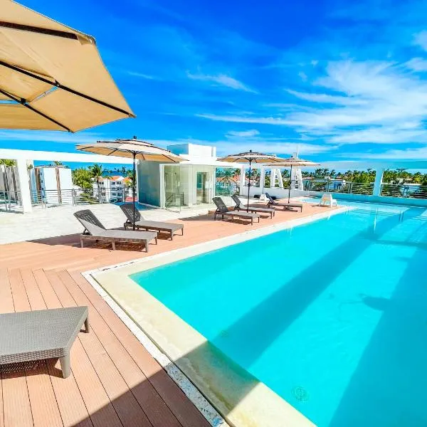 Vacation HOTEL - Bavaro beach CLUB - WIFI - Parking - DUCASSI SUITES STUDIOS - SPA, hotelli Punta Canassa