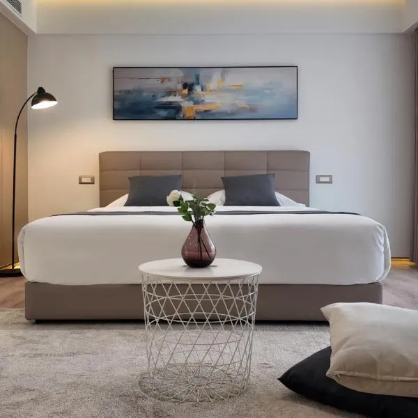 피레우스에 위치한 호텔 CCLUX Suites - Piraeus Port Hub & Express Check-in
