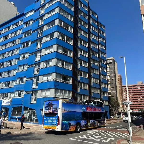SolSands Hotel & Self-Catering, hotel di Durban
