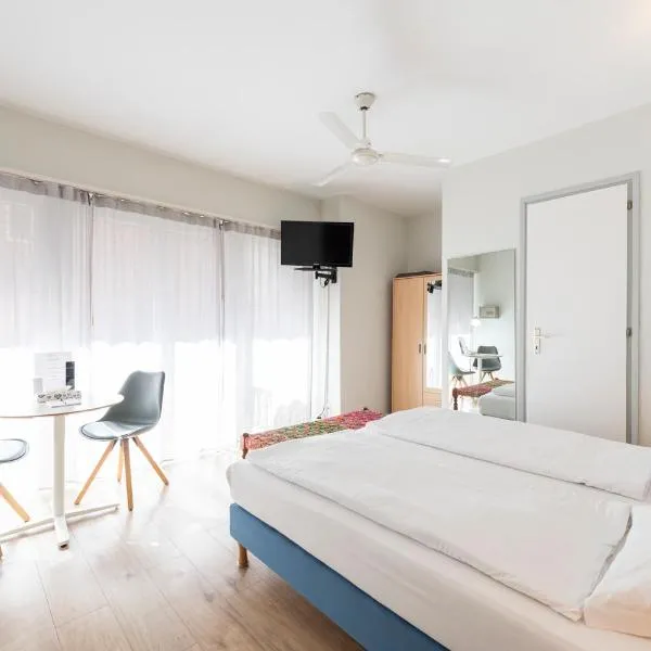 Hotel Atlantico self check-in，盧加諾的飯店