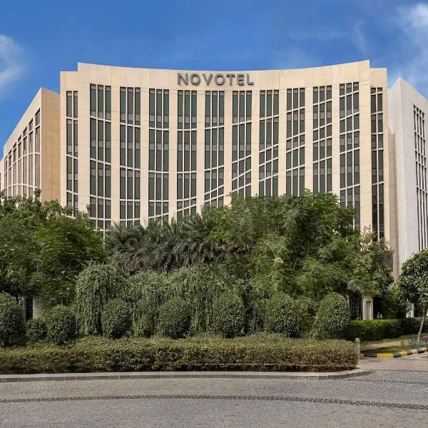 Novotel New Delhi Aerocity, hotel di New Delhi