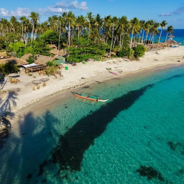 Camp Laya Daracoton Island, hotell i El Nido