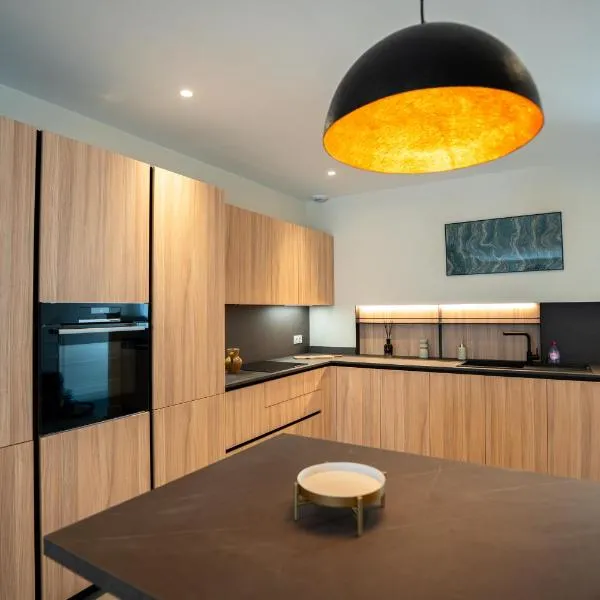 L'Escale Caennaise House for 8 people, hotel a Caen