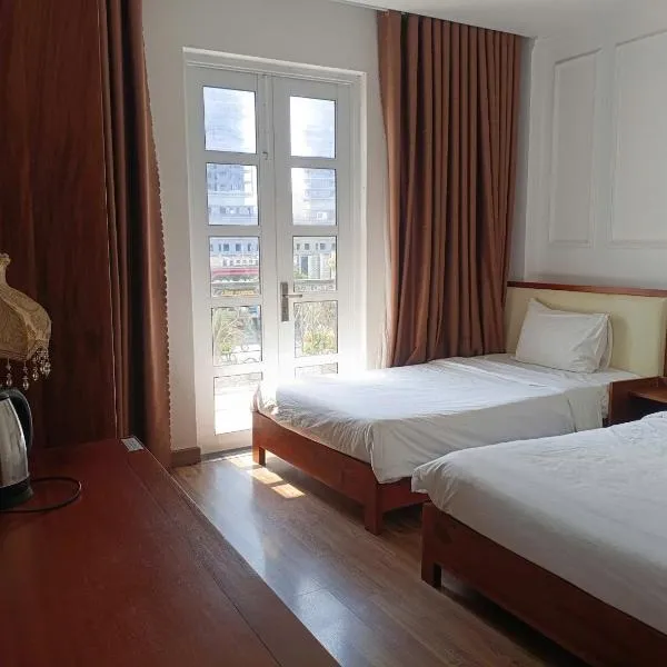 Queen-Hotel, hotel di Quy Nhon