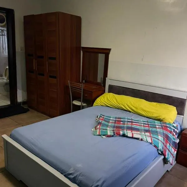 Habitación Simple, hotel a Ciudad de Malabo
