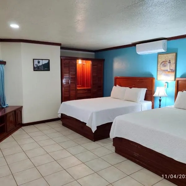Fish Hook Marina Hotel, hotel v destinaci Golfito