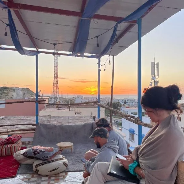 Tayri Surf House Aourir, hotel Agadirban