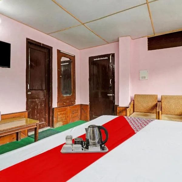 Hotel O Hema Holiday Home, hotel sa Manāli