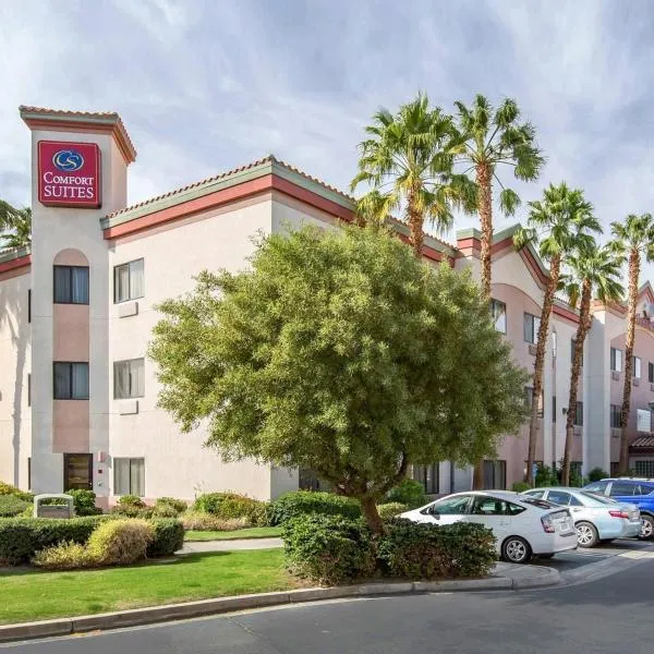 팜데저트에 위치한 호텔 Comfort Suites Palm Desert I-10