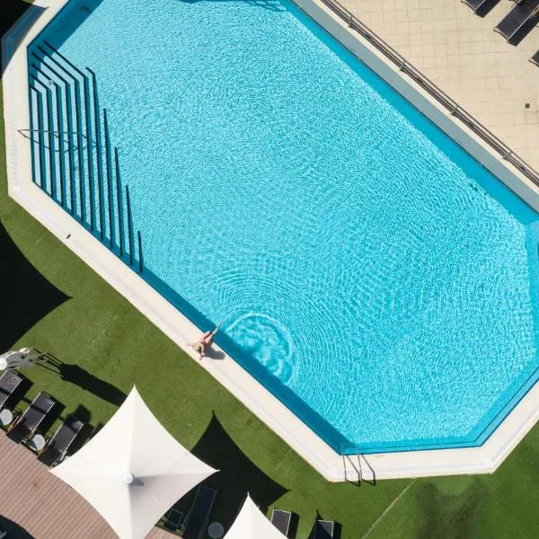 Residence on Langley Park, hotel em Perth