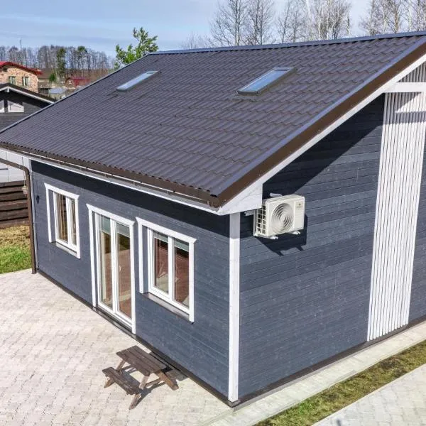 Dzintarjūras Namiņš 38, hotelli kohteessa Šķēde