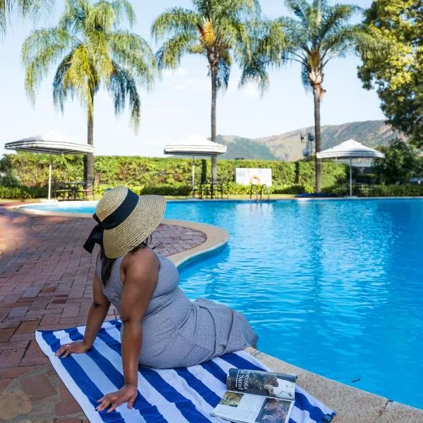 ANEW Resort Hunters Rest Rustenburg โรงแรมในรัสเทนเบิร์ก