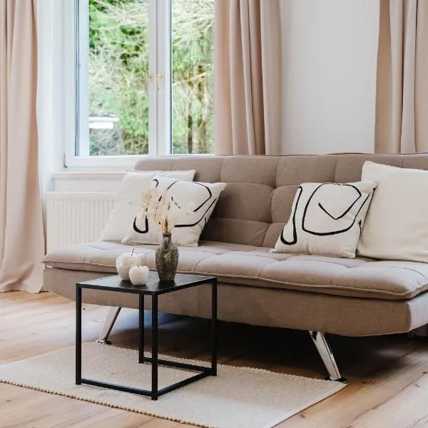 Billys Apartment, Renoviert, Parkplatz, Netflix, hotel en Altmünster