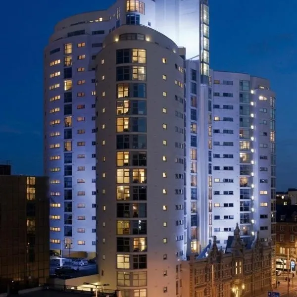 Cardiff City Center - FREE On-Site Parking, hotel a Cardiff