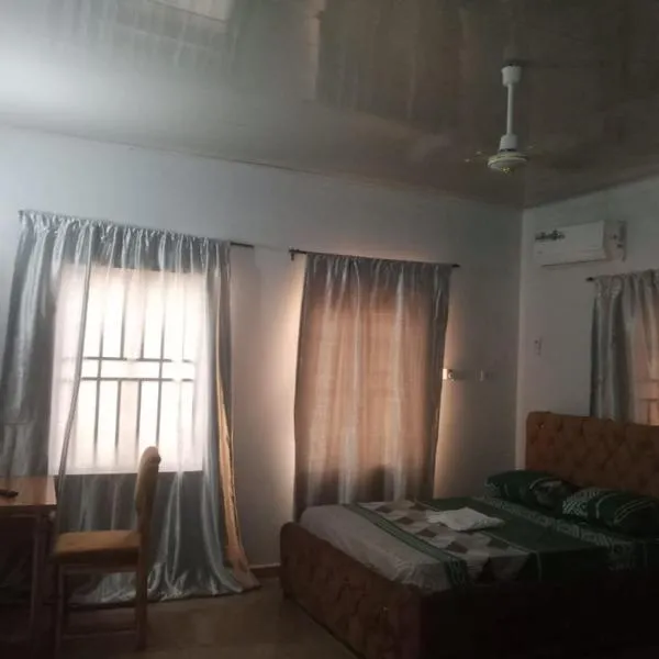 Primenest Executive Suites, hotel en Gwagwalada