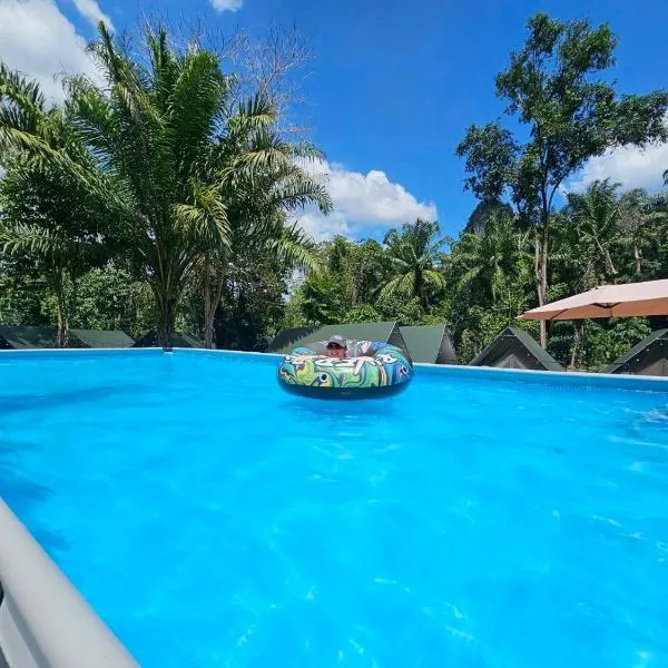 Nahm Khao Sok Hostel and Camping, hotel u gradu Khao Sok