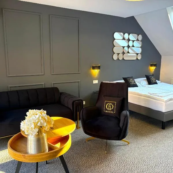 Grand Danube Hotel, hotel a Komárno