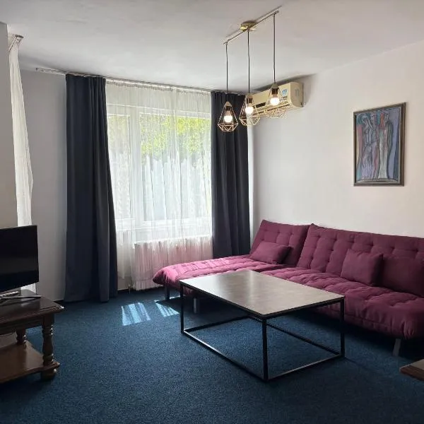 Hotel Rotasar, hotel en Sofía