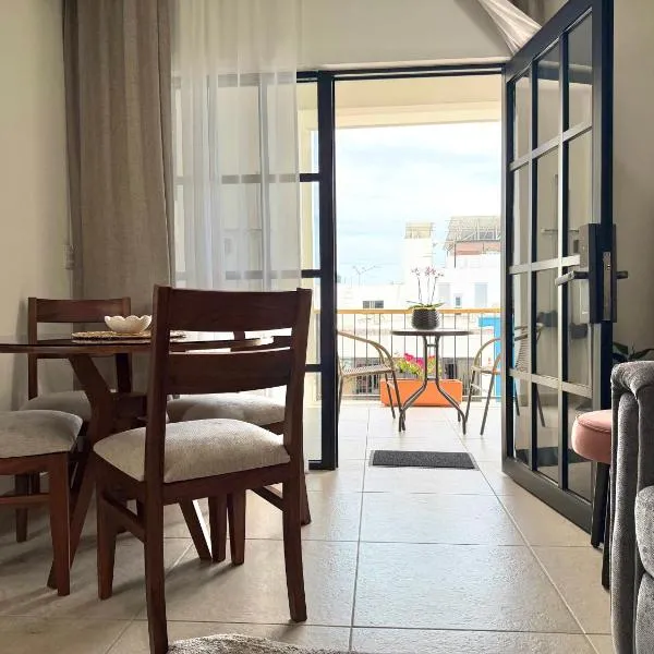 Casa DOS21 Boutique Apartments Playa Sur, hotel in Mazatlán