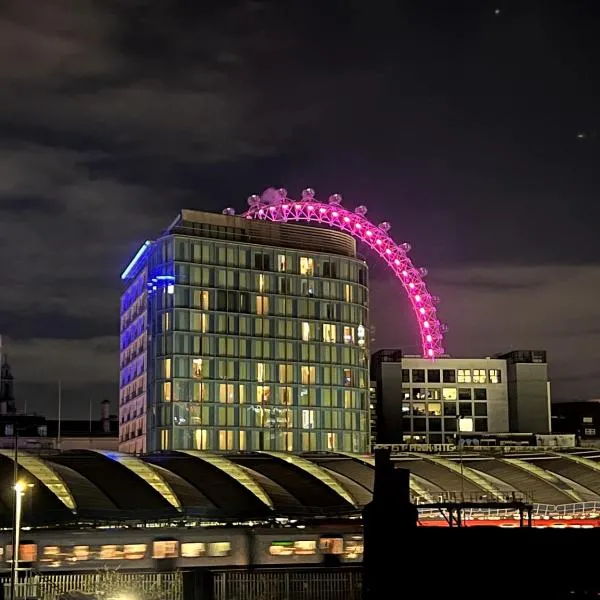 LM13 Stay - Apartment, Penthouse & Duplex - South Bank, London Eye Views, hotell Londonis