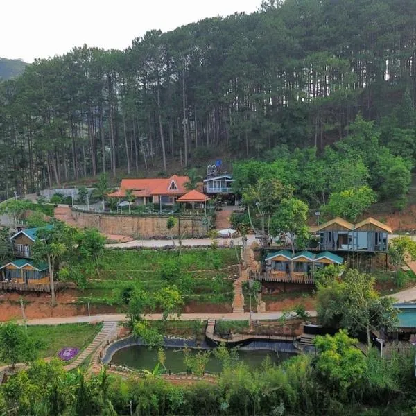 Rừng Thông Villa, hótel í Da Lat